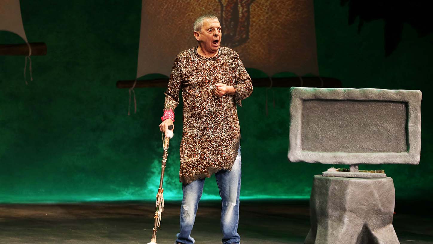 Defendiendo al Cavernícola ya suma más de 8 millones de espectadores en el mundo 1