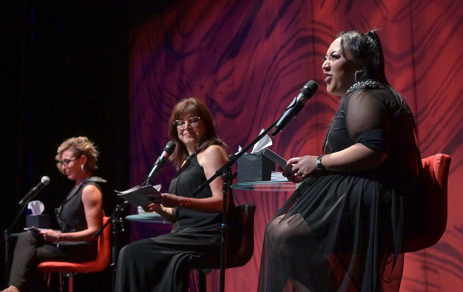 ¡Los Monólogos de la Vagina celebra 8 mil funciones!